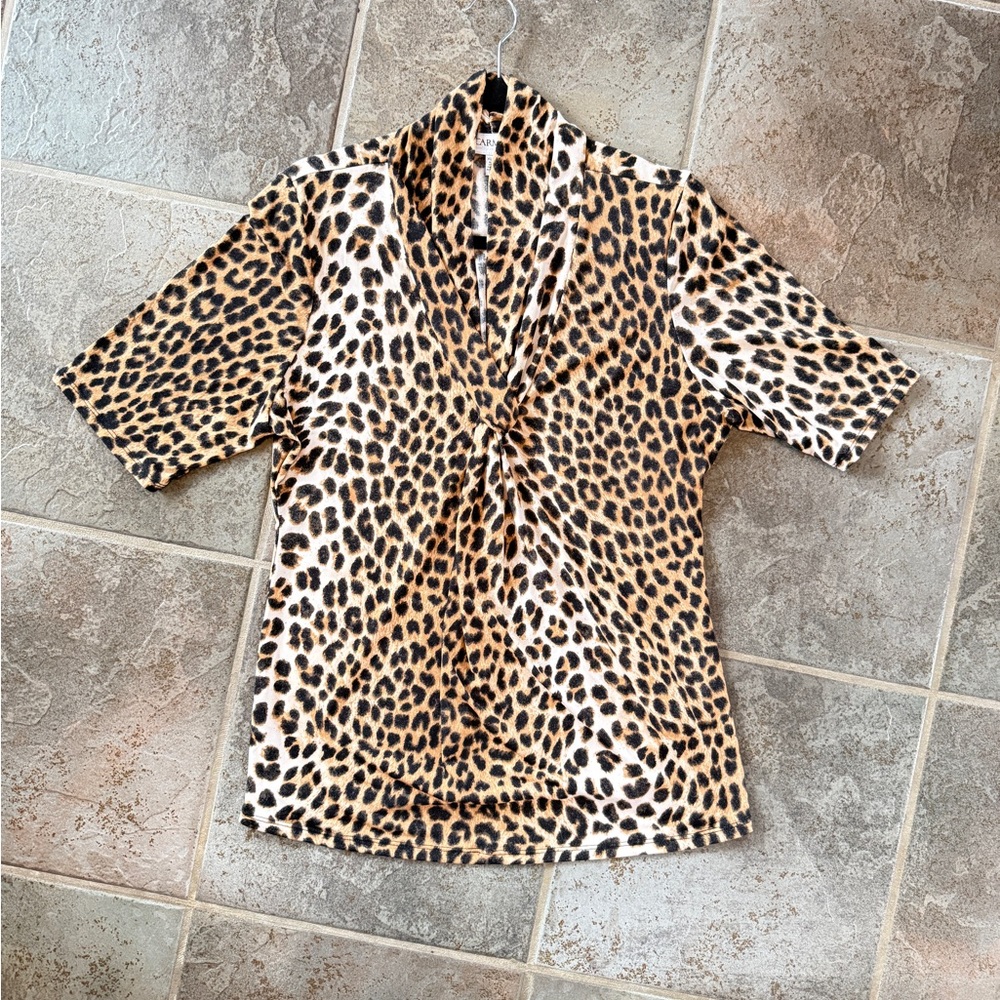 Carmen Marc Valvo Animal Print V-Neck Top